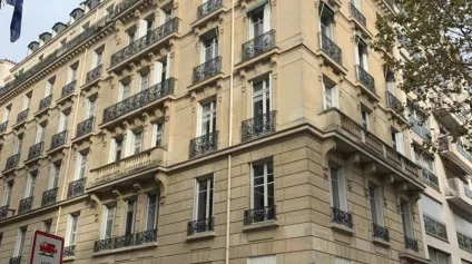 Bureaux très bon état, parquet, moulures Paris 16 - Offre immobilière - Arthur Loyd